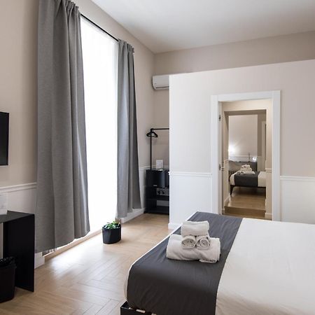 Five Boutique Rooms Неаполь Екстер'єр фото