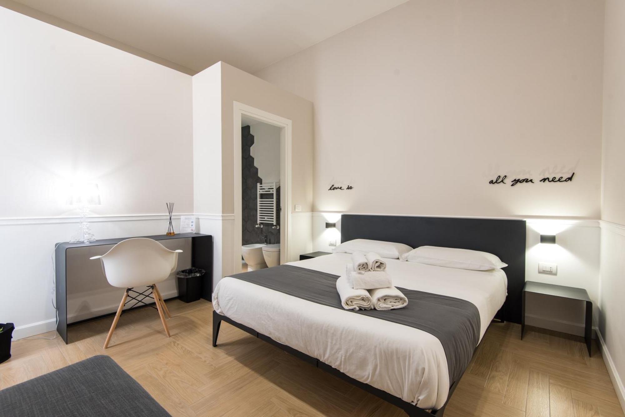 Five Boutique Rooms Неаполь Екстер'єр фото