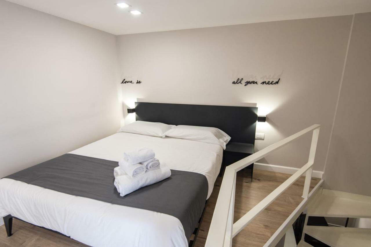 Five Boutique Rooms Неаполь Екстер'єр фото